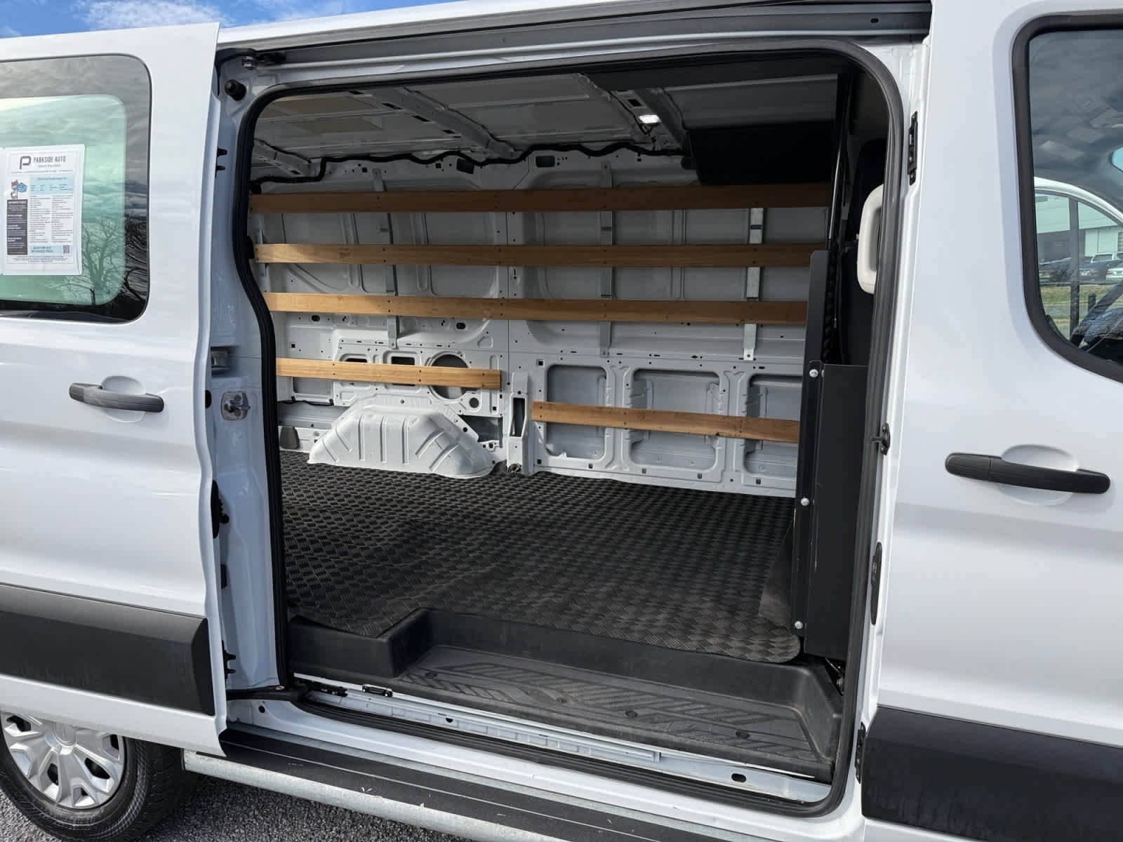 Used 2024 Ford Transit 250 Low Roof w/ Exterior Upgrade Package image 28