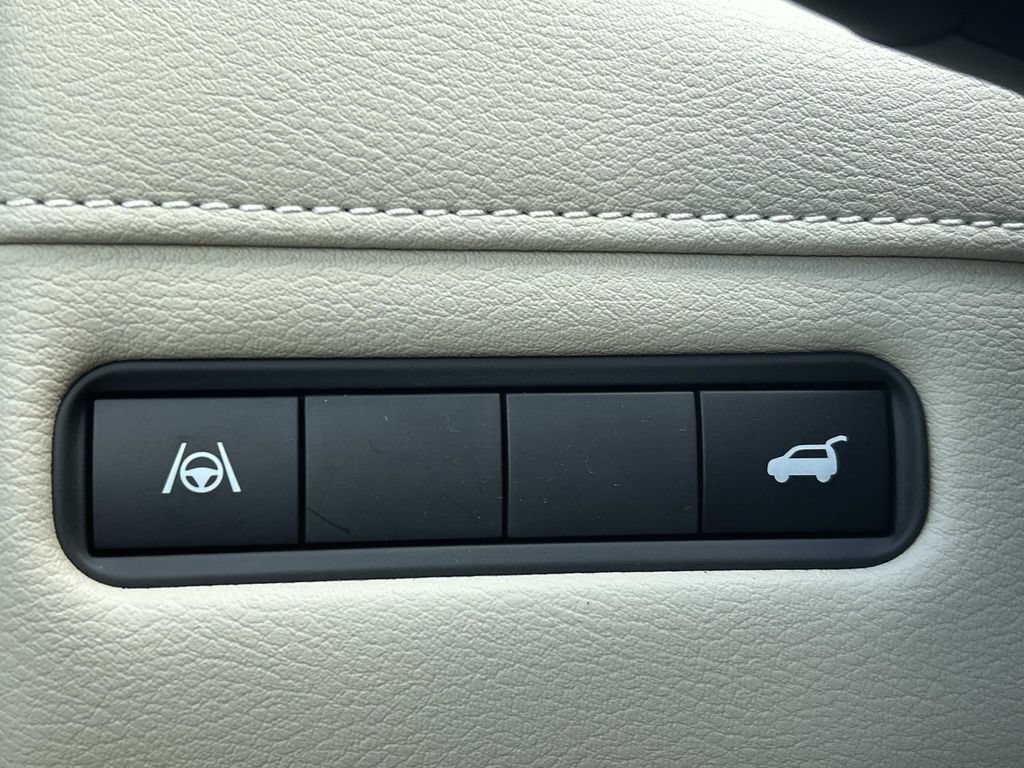 New 2026 Nissan Armada Platinum AWD/4WD image 30
