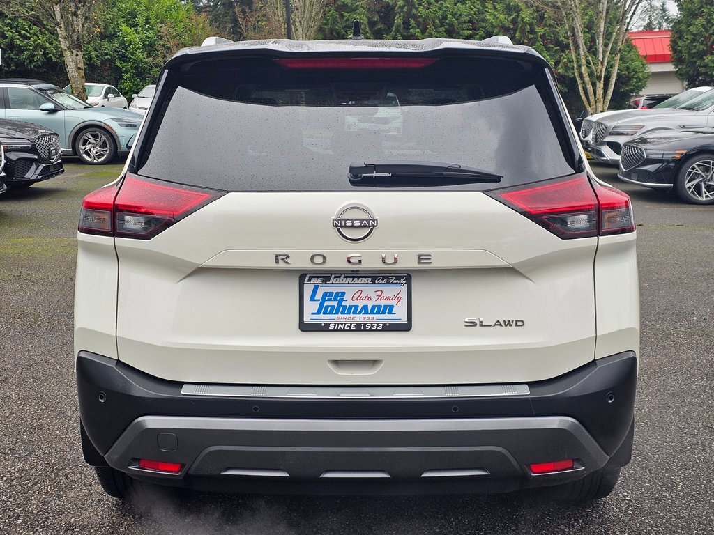 Used 2022 Nissan Rogue SL w/ SL Premium Package image 6