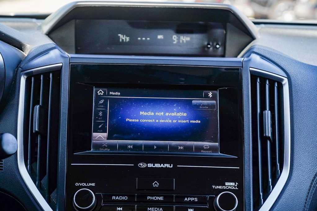 Used 2018 Subaru Crosstrek 2.0i Premium AWD/4WD image 14