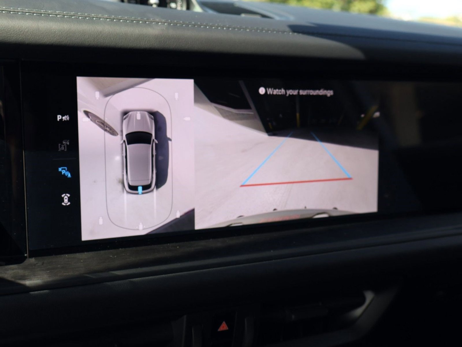 New 2026 Porsche Cayenne GTS image 19