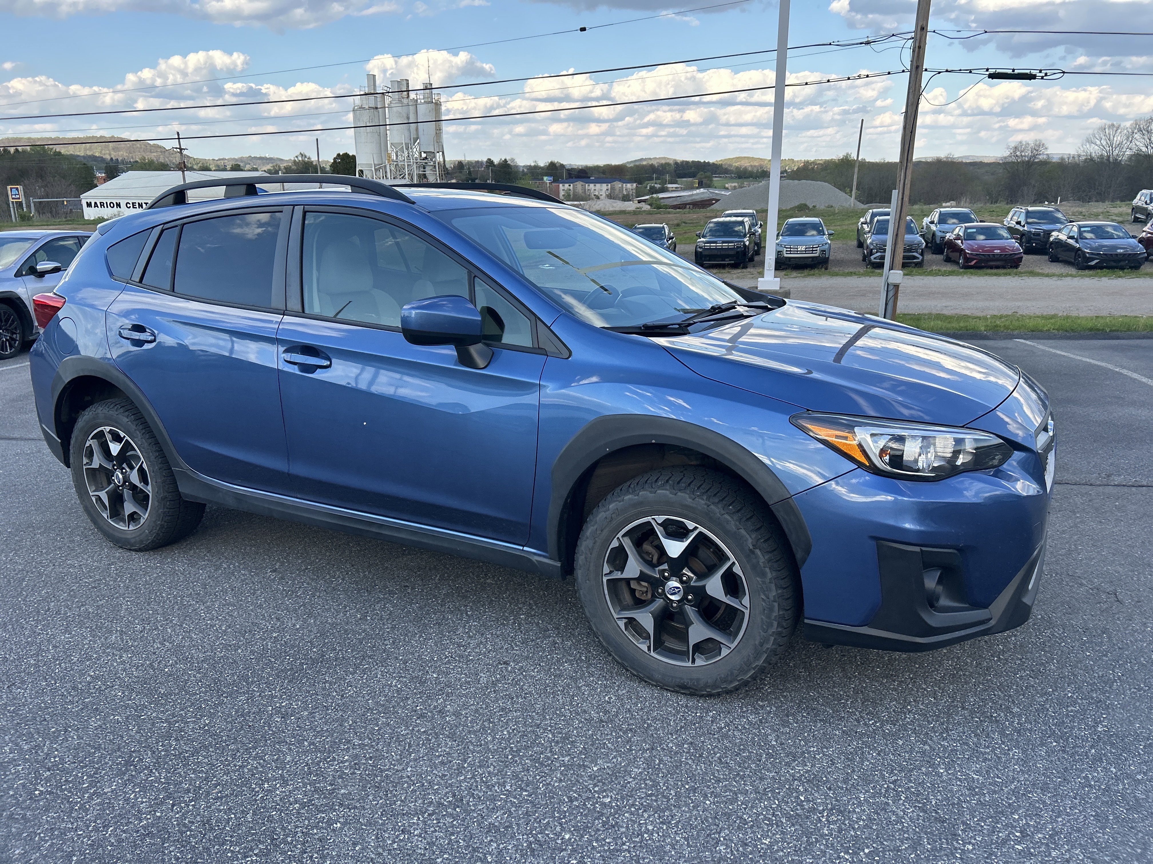 Used 2018 Subaru Crosstrek 2.0i Premium w/ Moonroof Package AWD/4WD image 3
