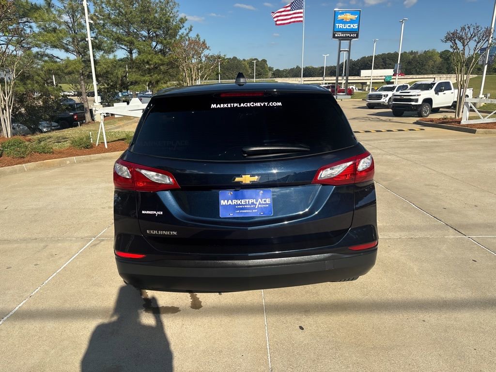 Used 2020 Chevrolet Equinox LS w/ LS Convenience Package image 11