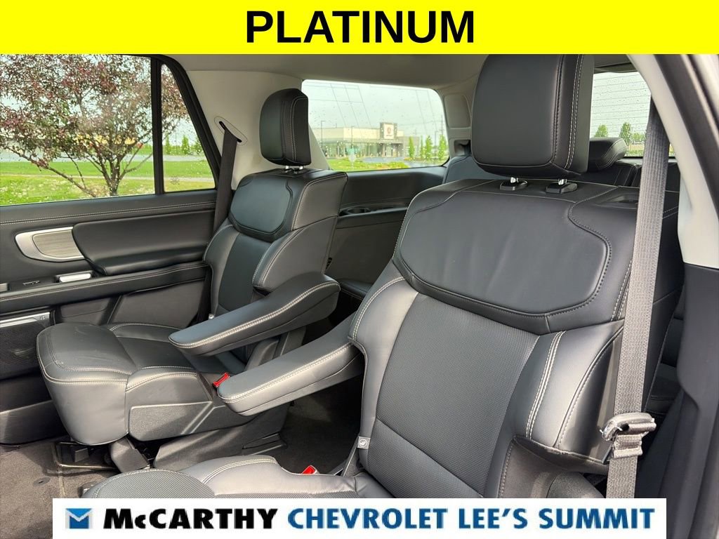 Used 2025 Ford Expedition Platinum AWD/4WD image 56