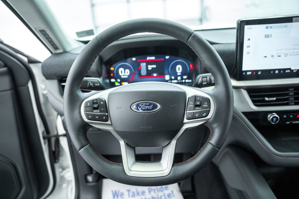 New 2026 Ford Explorer Active AWD/4WD image 34