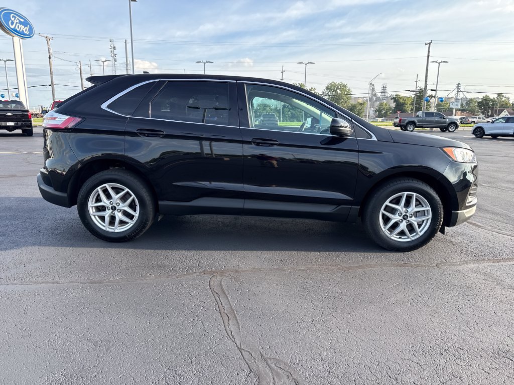 Used 2024 Ford Edge SEL w/ Convenience Package AWD/4WD image 8