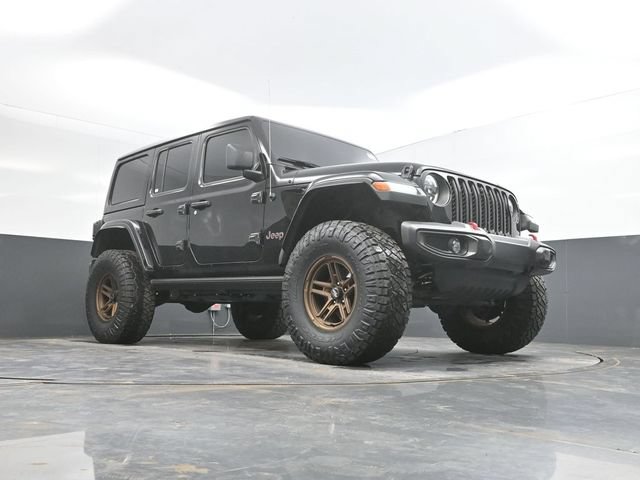 Used 2023 Jeep Wrangler Unlimited Rubicon AWD/4WD image 47