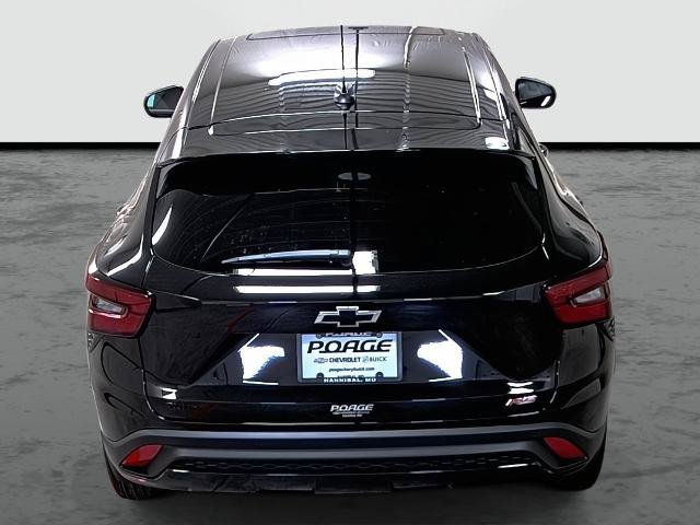 New 2026 Chevrolet Trax RS w/ Sunroof Package FWD image 3