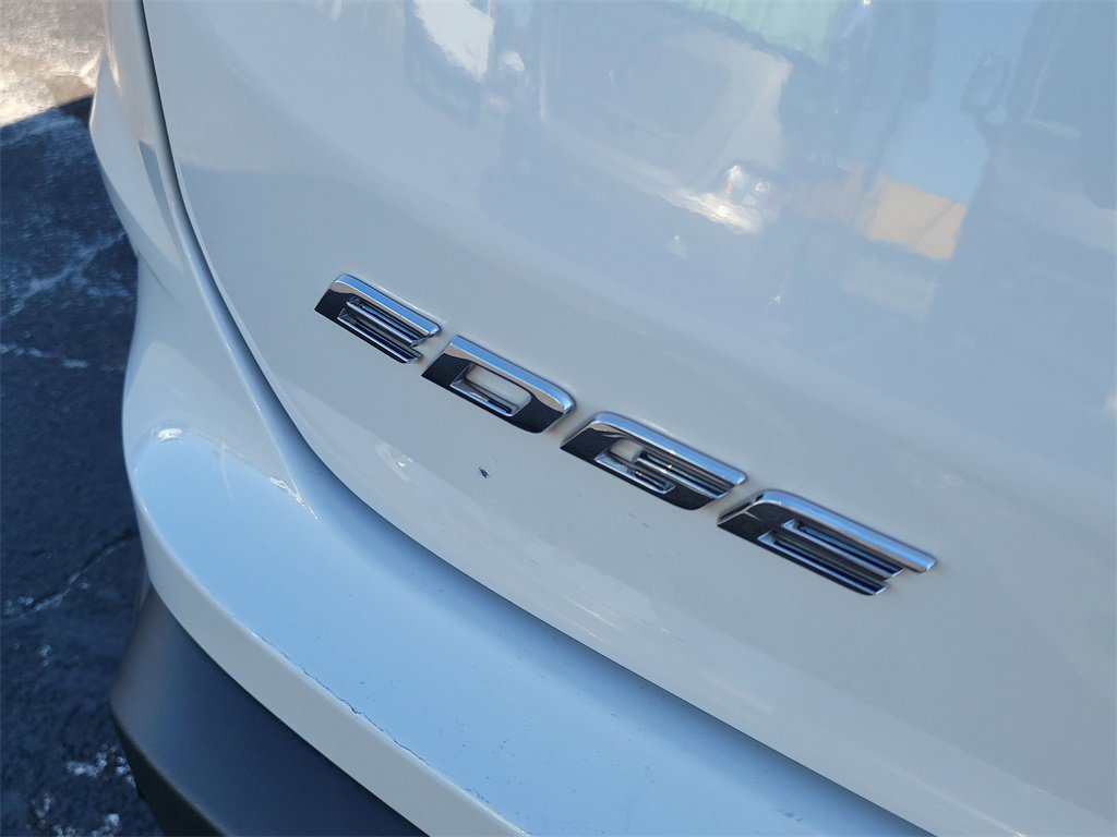 Certified 2020 Ford Edge Titanium image 7