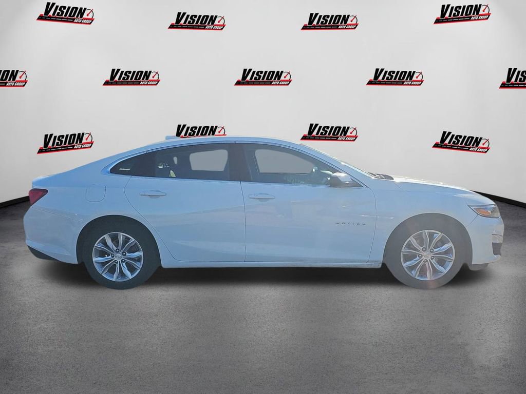 Used 2024 Chevrolet Malibu LT image 4