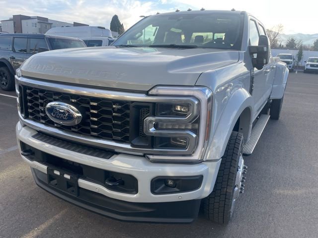 New 2026 Ford F450 Platinum image 2