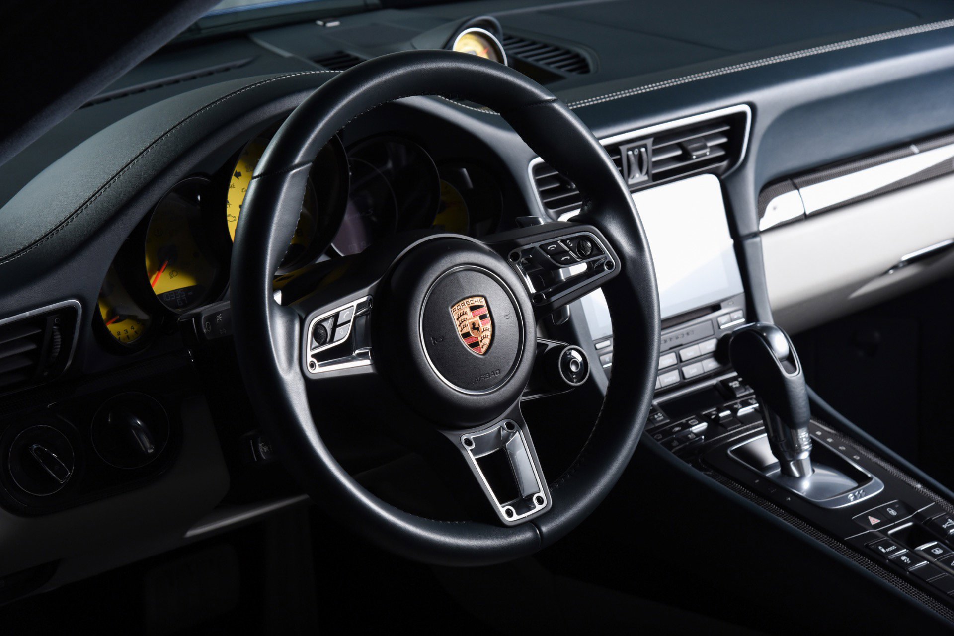 Used 2018 Porsche 911 Turbo S AWD/4WD image 20