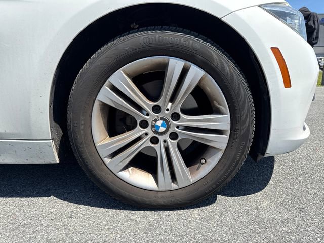 Used 2016 BMW 328i xDrive Sedan AWD/4WD image 9