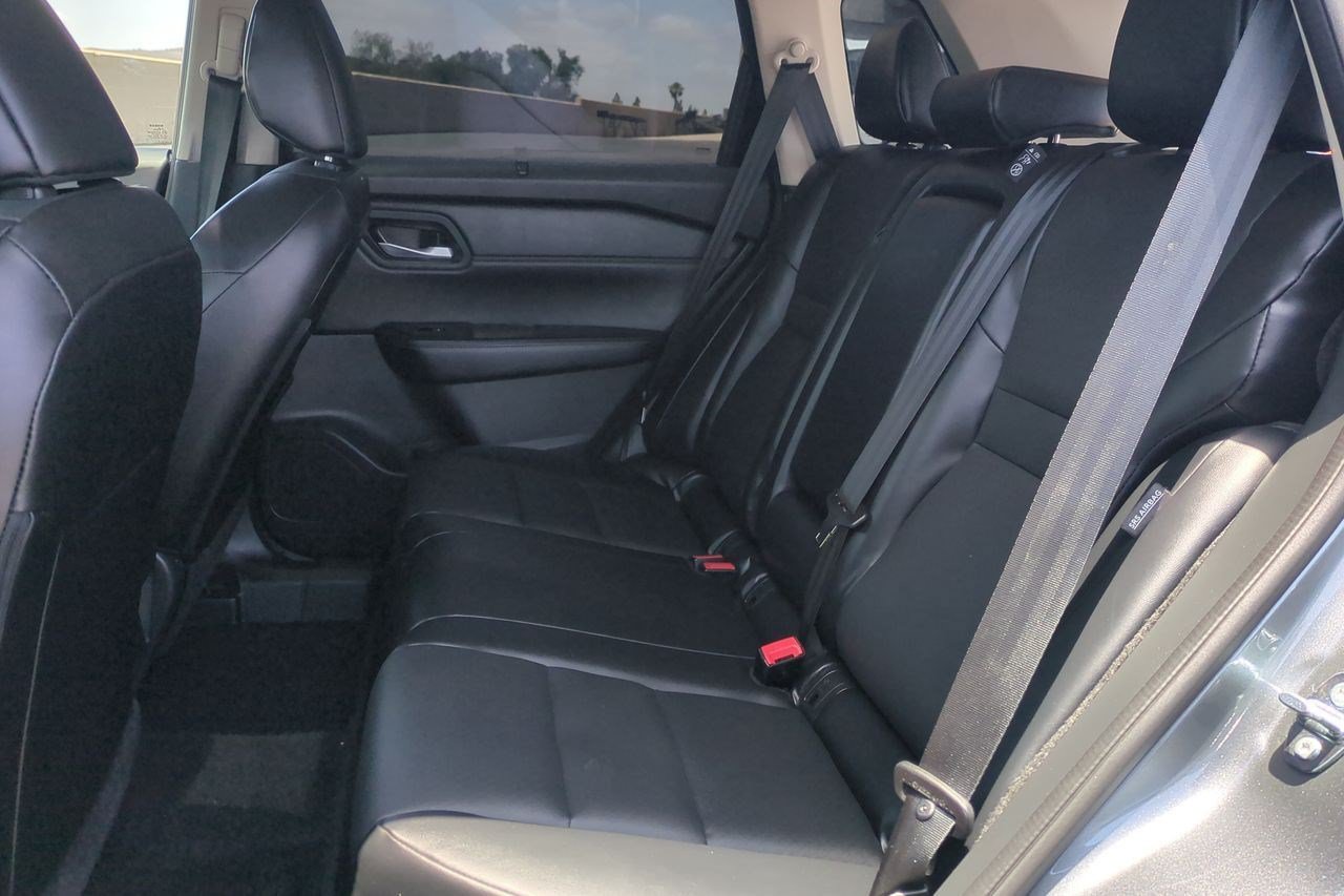 Certified 2025 Nissan Rogue SV w/ SV Premium Package FWD image 22