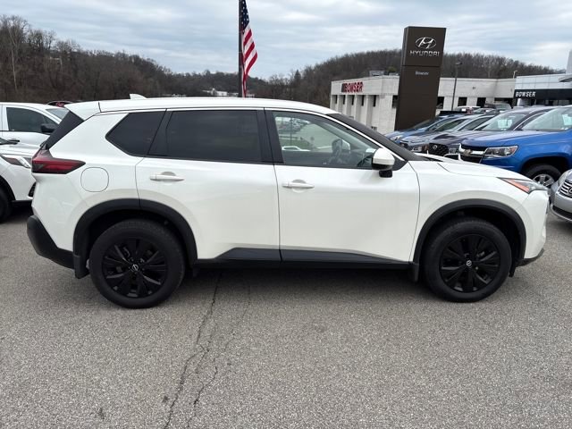 Certified 2023 Nissan Rogue SV AWD/4WD image 6