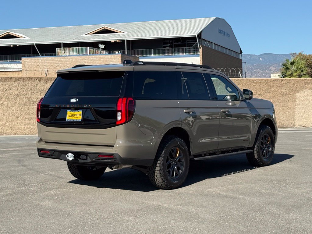 New 2027 Ford Expedition Tremor AWD/4WD image 3