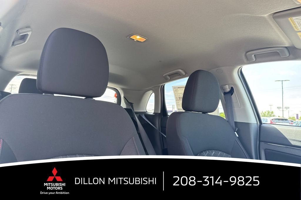 New 2026 Mitsubishi Outlander Sport LE AWD/4WD image 17