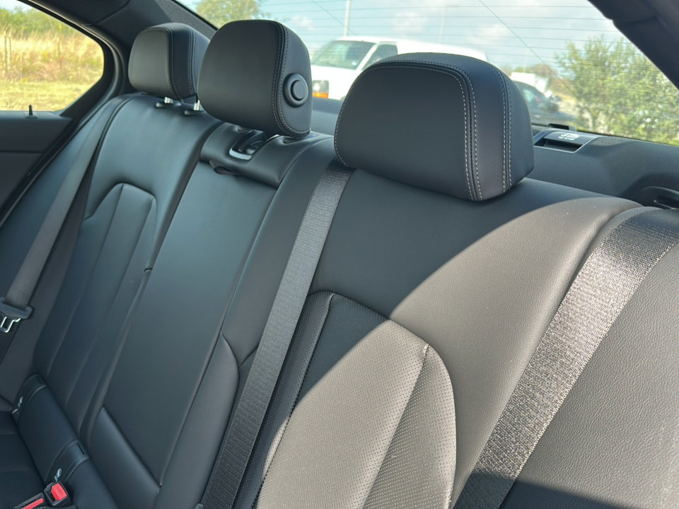 New 2026 BMW 330i Sedan w/ Premium Package image 16