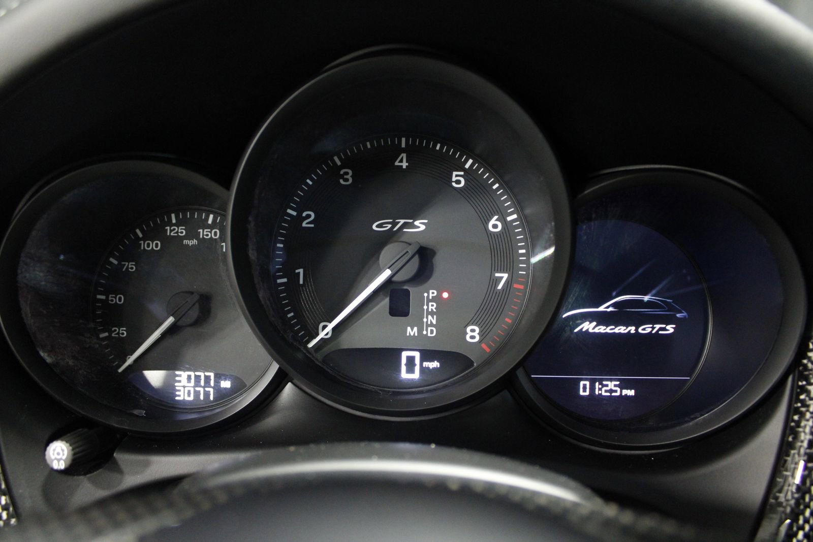 Certified 2025 Porsche Macan GTS image 32