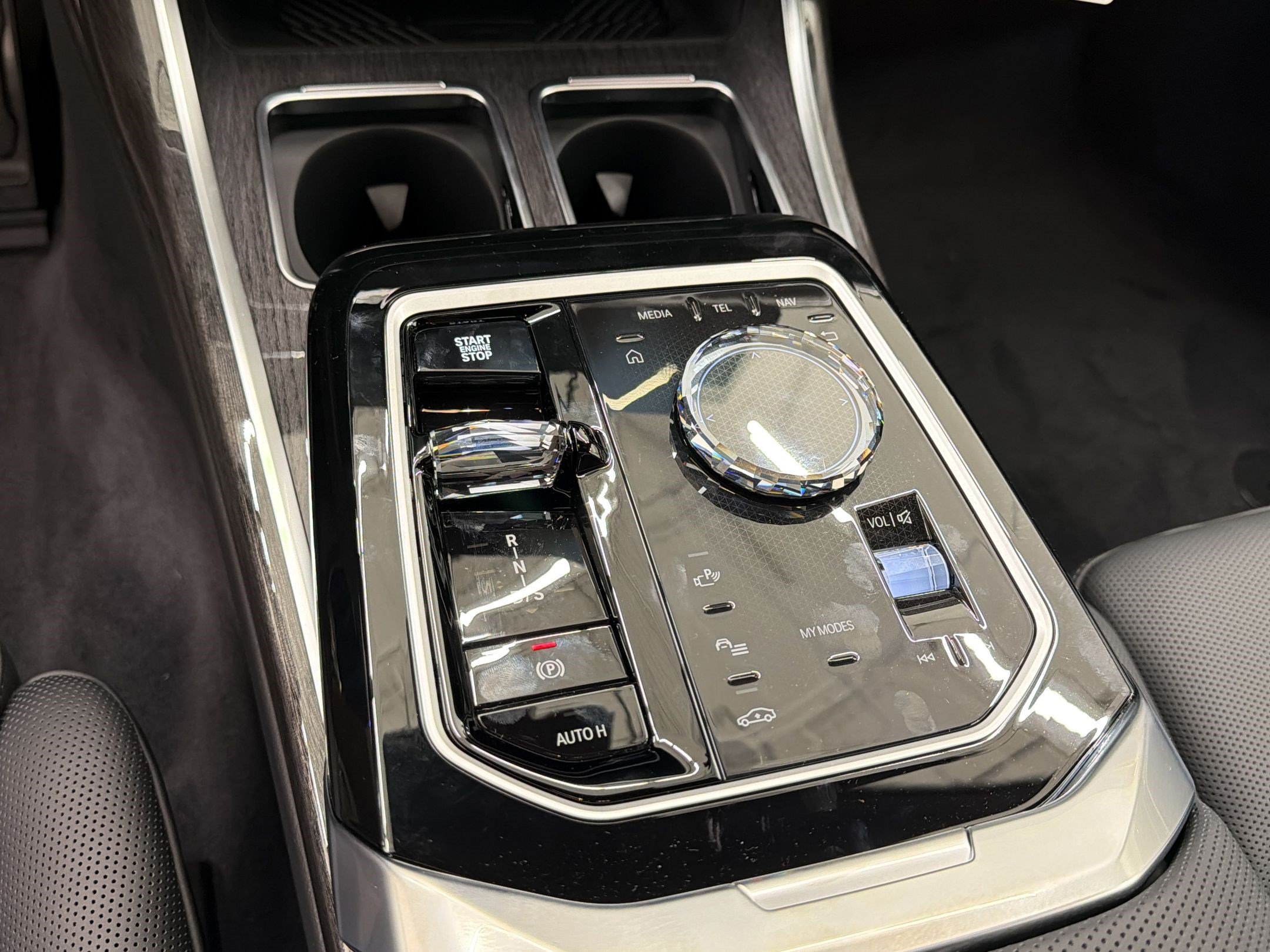 New 2026 BMW 760i xDrive AWD/4WD image 18