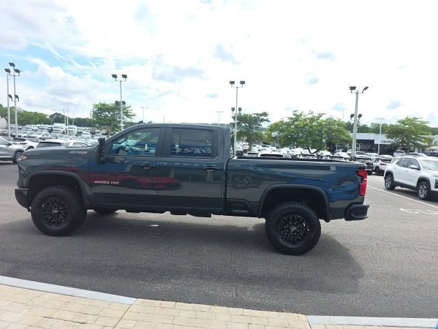 New 2026 Chevrolet Silverado 2500 ZR2 AWD/4WD image 5