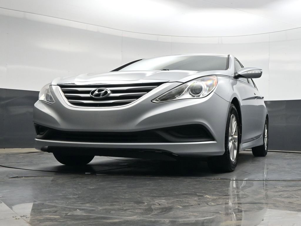 Used 2014 Hyundai Sonata GLS w/ Popular Equipment Group 2 FWD image 28