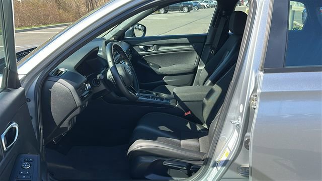 Used 2025 Honda Civic Sport image 33