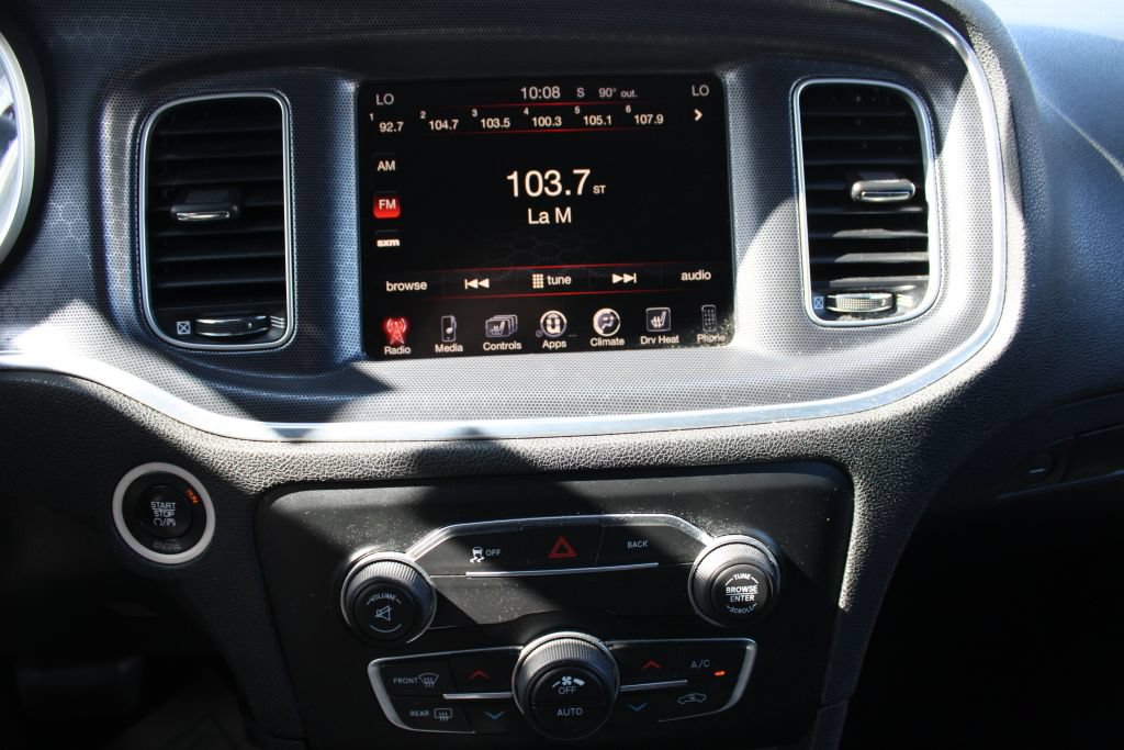 Used 2016 Dodge Charger SXT RWD image 22