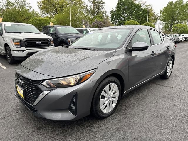 Used 2025 Nissan Sentra S FWD image 9