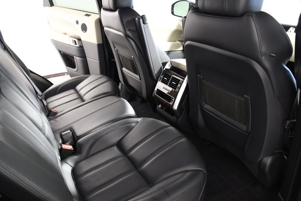 Used 2015 Land Rover Range Rover Sport HSE AWD/4WD image 22