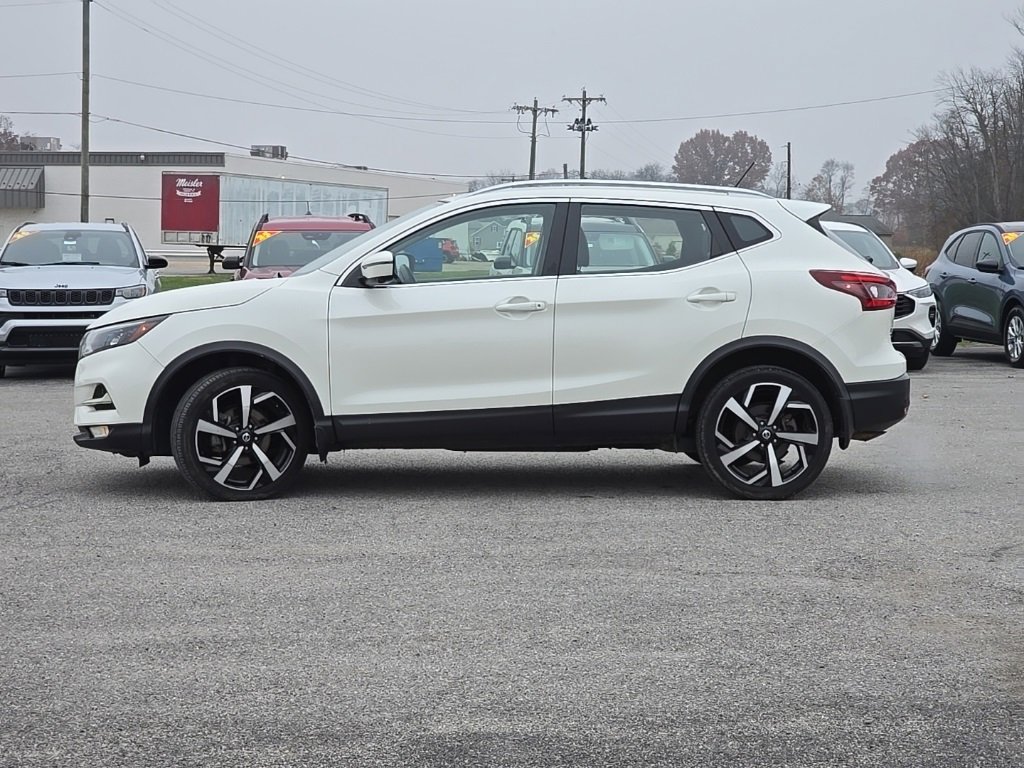 Used 2020 Nissan Rogue Sport SL w/ Premium Package image 4