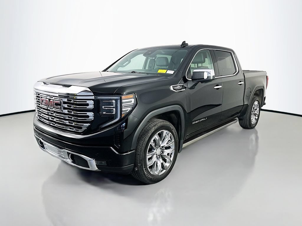 Used 2024 GMC Sierra 1500 Denali w/ Denali Reserve Package AWD/4WD video 3