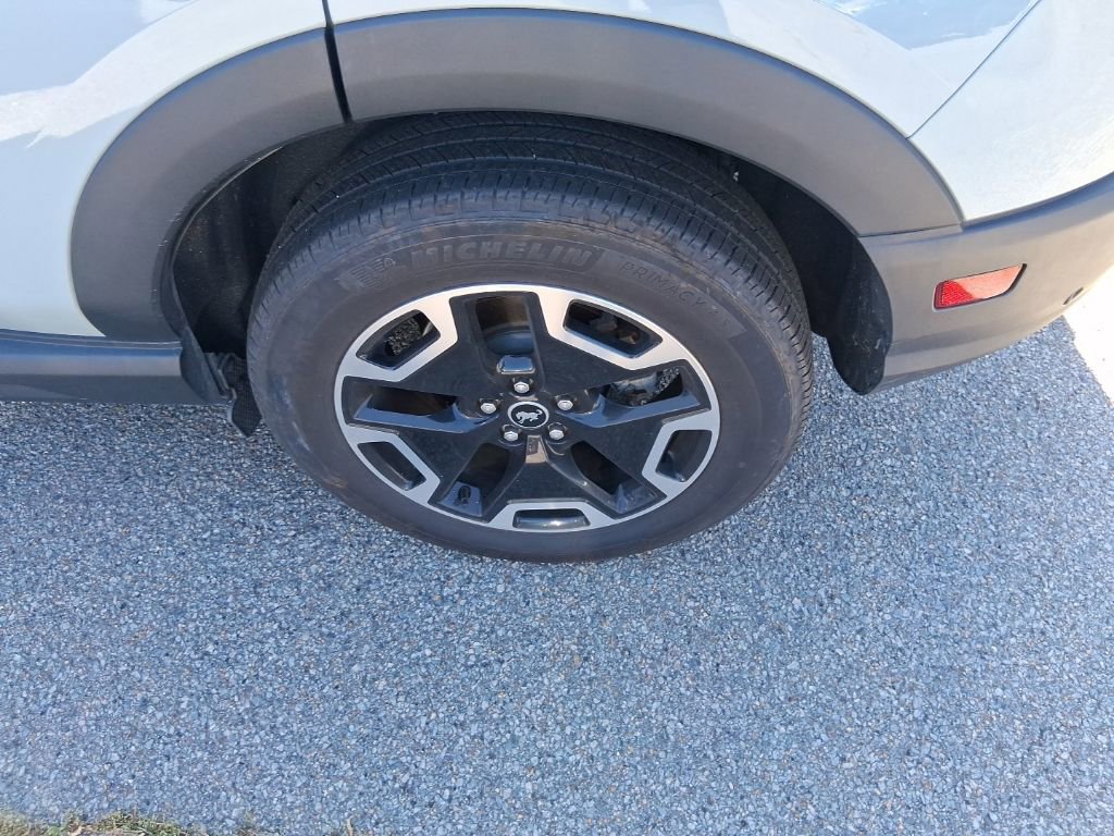 Used 2024 Ford Bronco Sport Outer Banks w/ Tech Package image 8