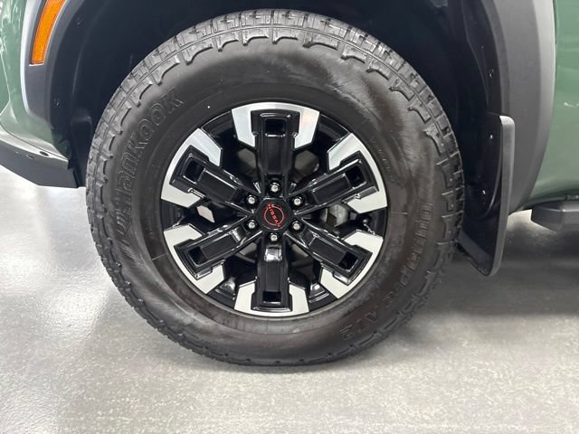 Used 2024 Nissan Frontier PRO-4X w/ Technology Package AWD/4WD image 23
