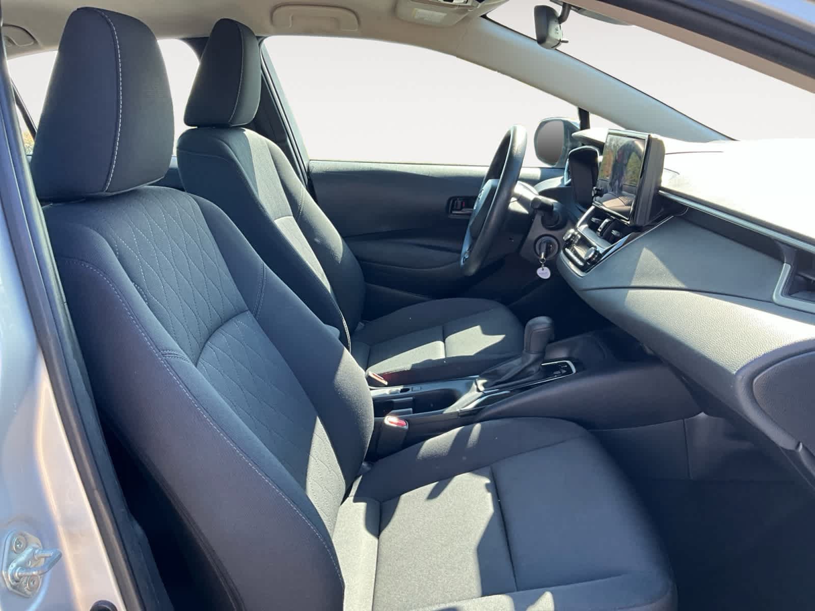Used 2024 Toyota Corolla LE FWD image 15