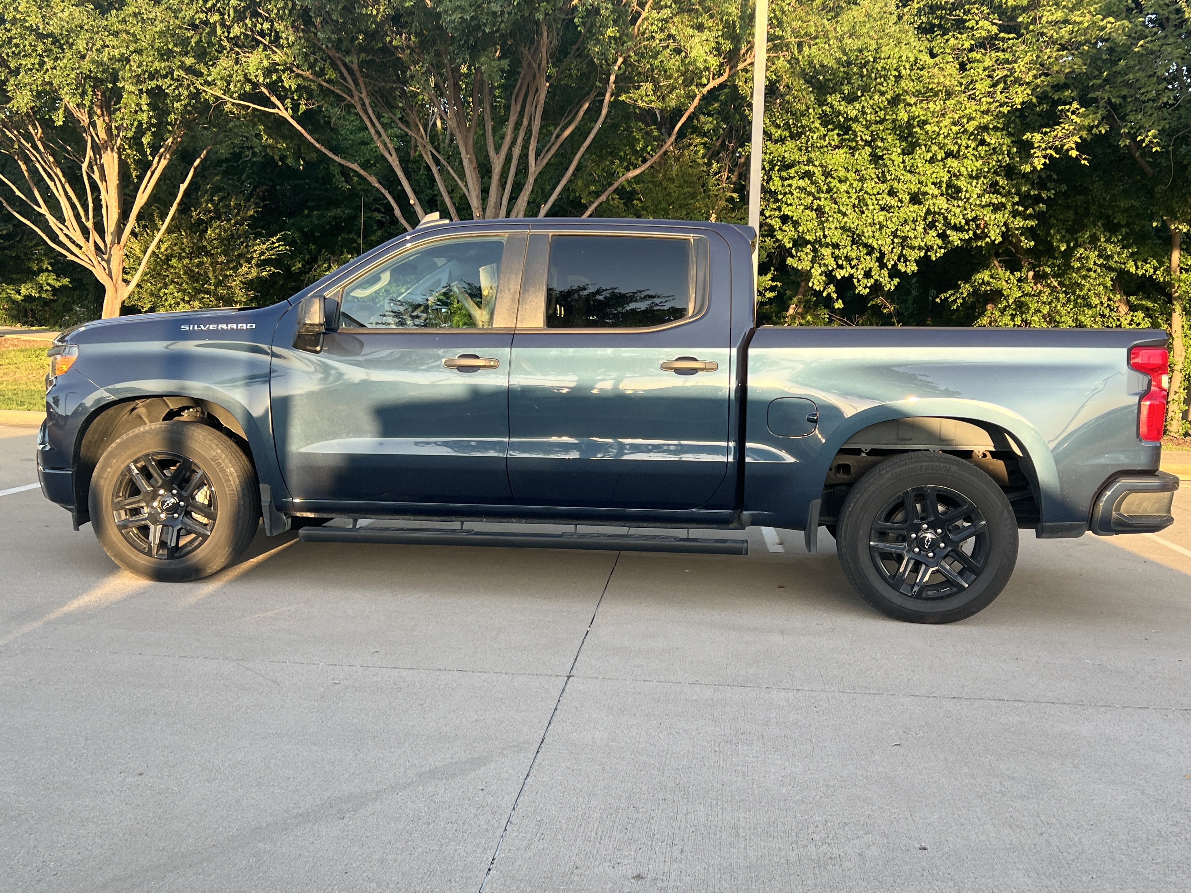 Used 2022 Chevrolet Silverado 1500 Custom RWD image 6