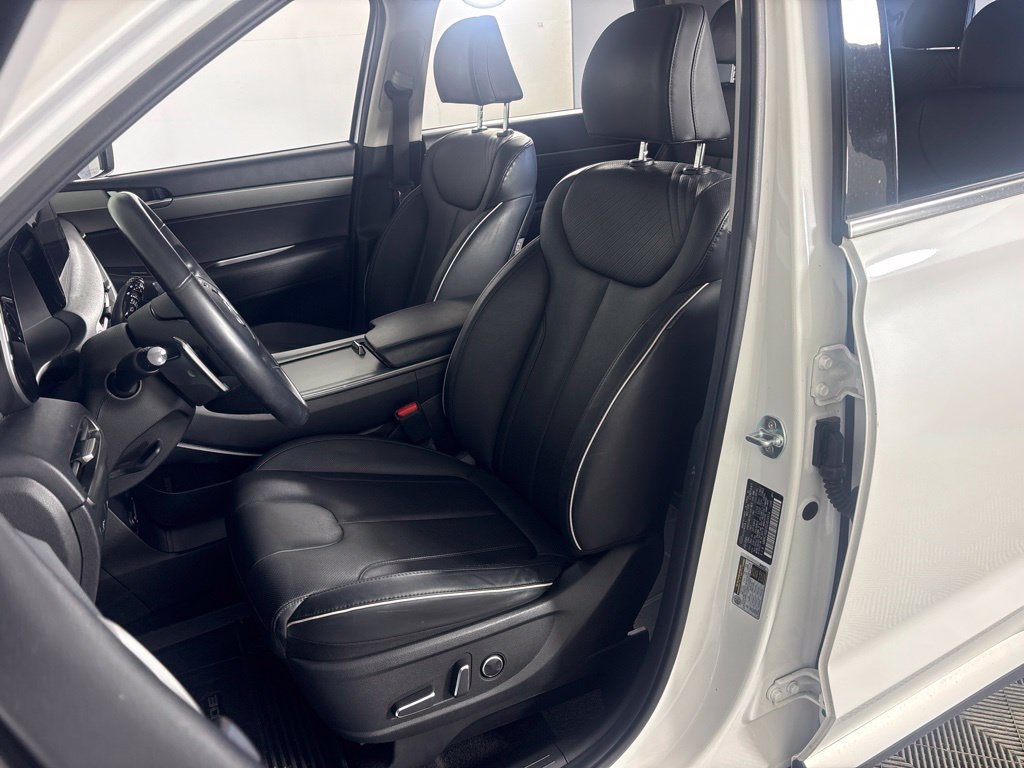 Used 2025 Hyundai Palisade SEL FWD image 9