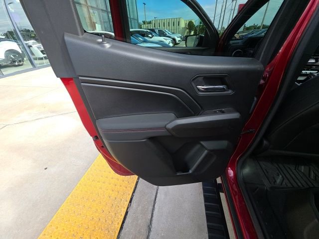 Used 2023 Chevrolet Colorado Z71 w/ Z71 Convenience Package 2 image 23