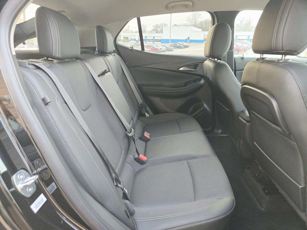 Used 2022 Buick Encore GX Select w/ Sport Touring Package image 14