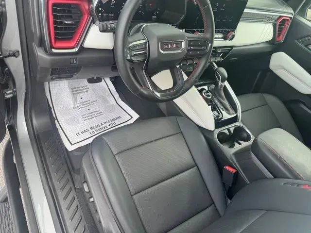 Used 2024 GMC Canyon AT4X w/ AT4X AEV Edition AWD/4WD image 10