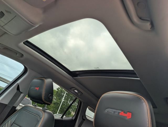 Used 2023 GMC Terrain AT4 w/ Tech Package image 27