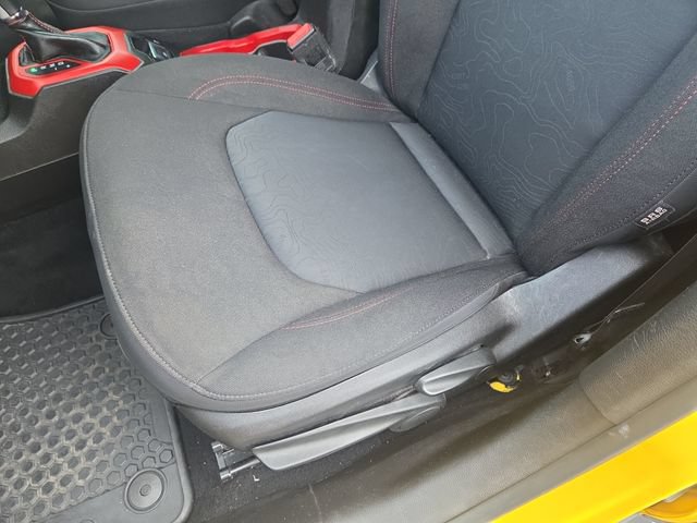 Used 2016 Jeep Renegade Trailhawk AWD/4WD image 27