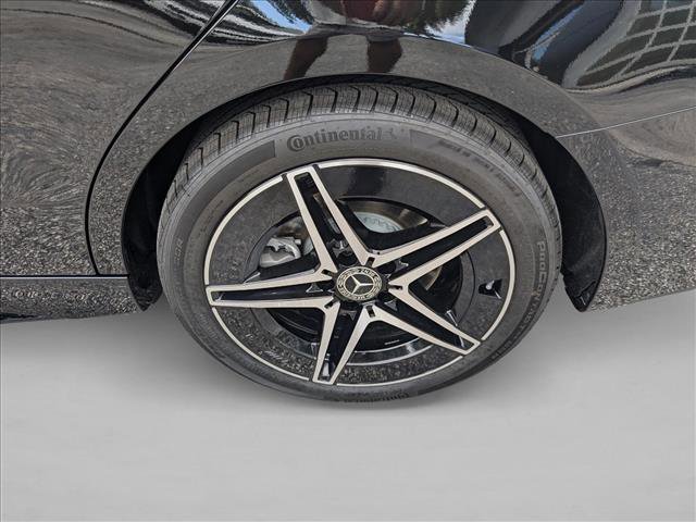 Used 2025 Mercedes-Benz C 300 Sedan image 9