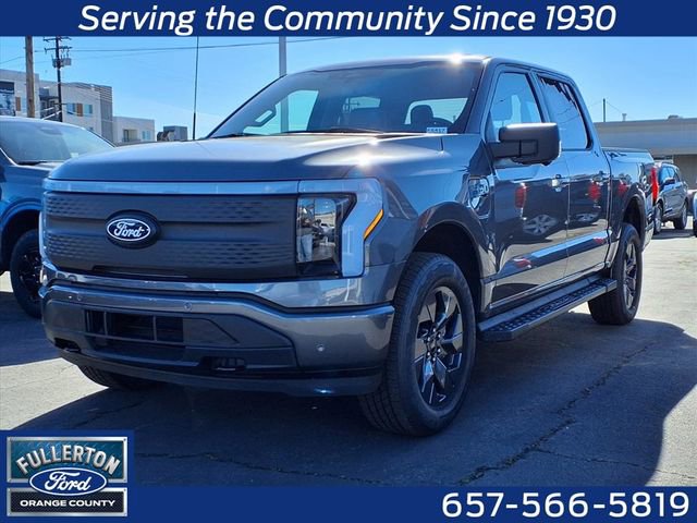 New 2025 Ford F150 Lightning Flash AWD/4WD image 1