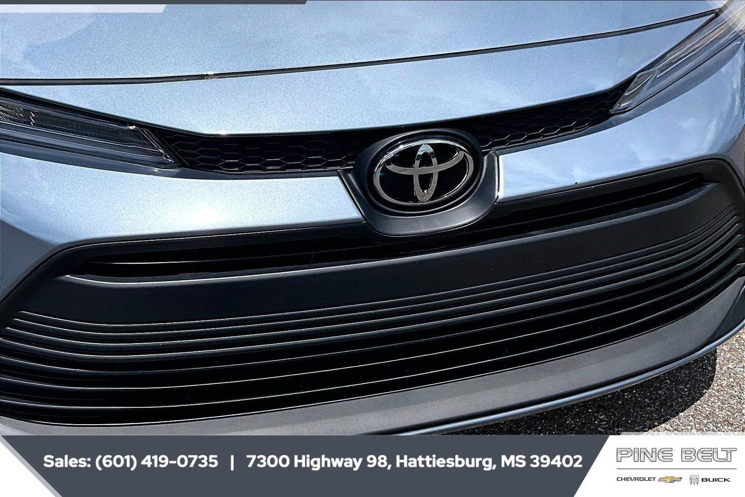 Used 2024 Toyota Corolla LE FWD image 21