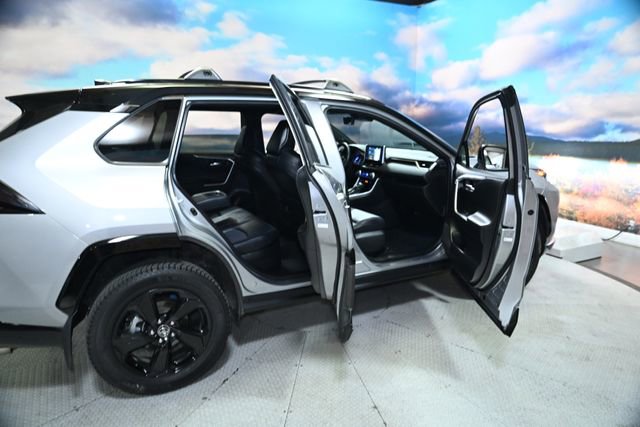 Used 2021 Toyota RAV4 XSE AWD/4WD image 49