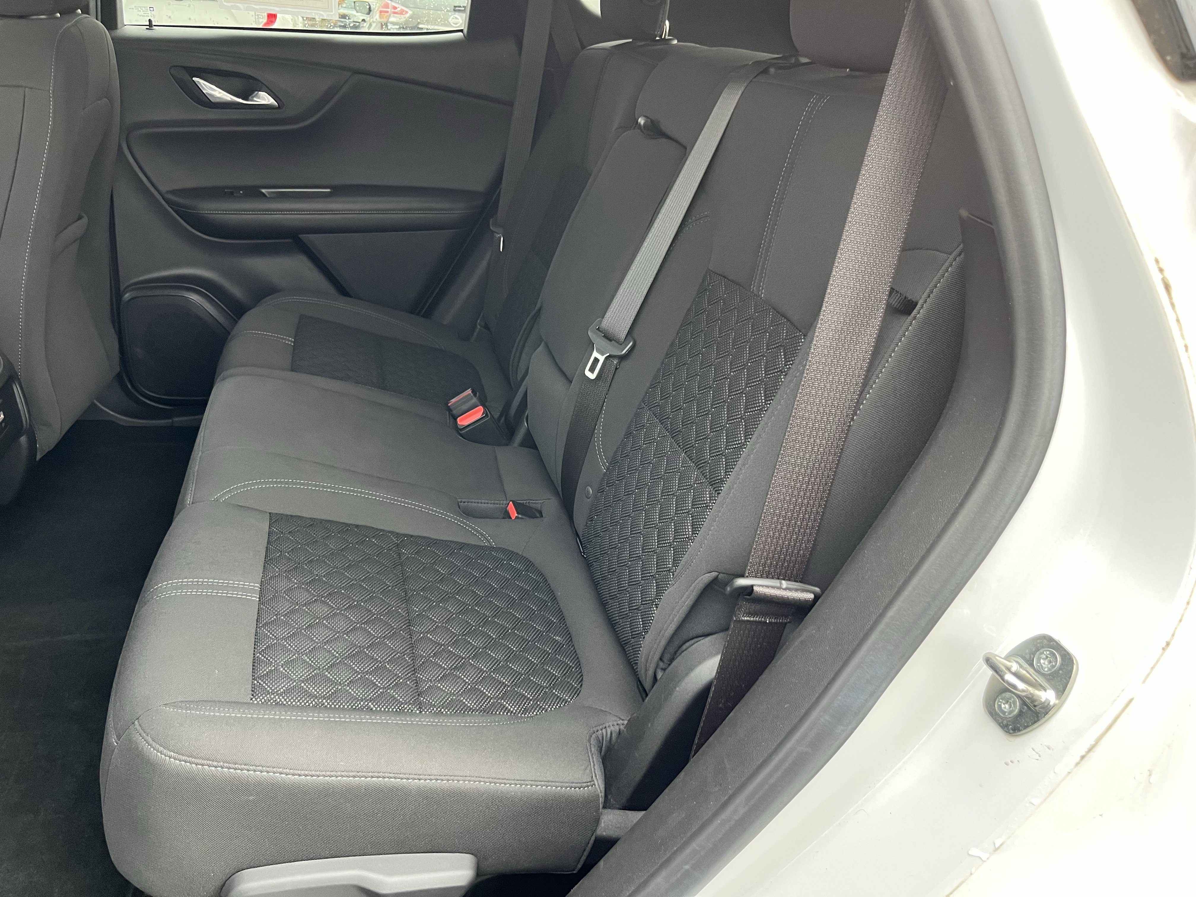 Used 2021 Chevrolet Blazer LT AWD/4WD image 18