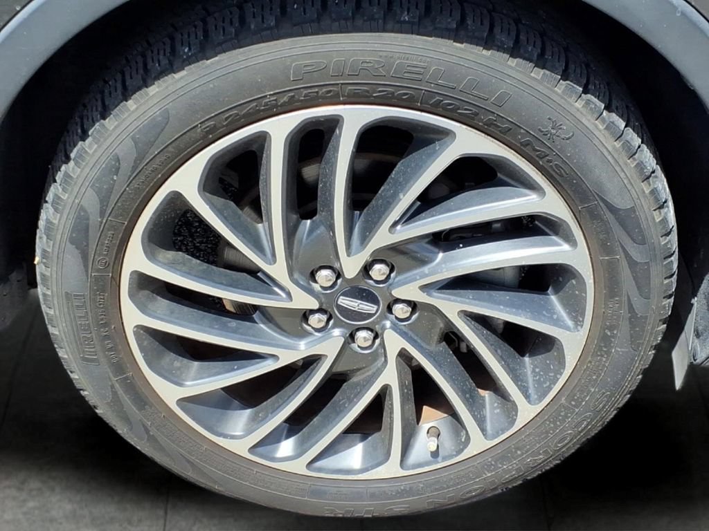 Used 2020 Lincoln Nautilus Reserve w/ Cargo Utility Package AWD/4WD image 4