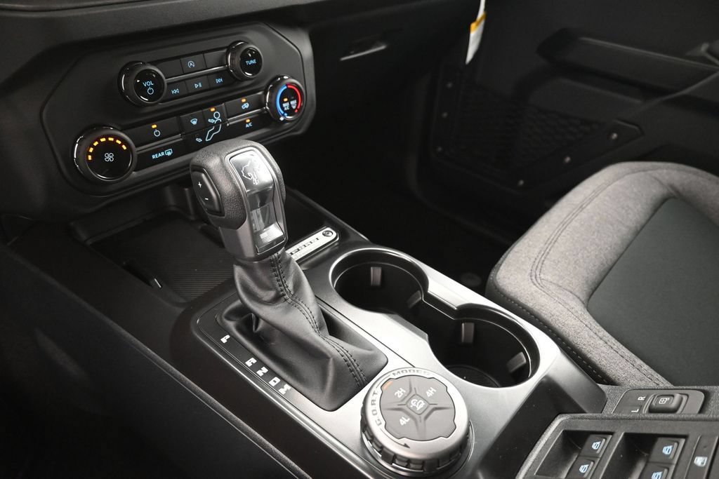 New 2026 Ford Bronco 4-Door AWD/4WD image 30