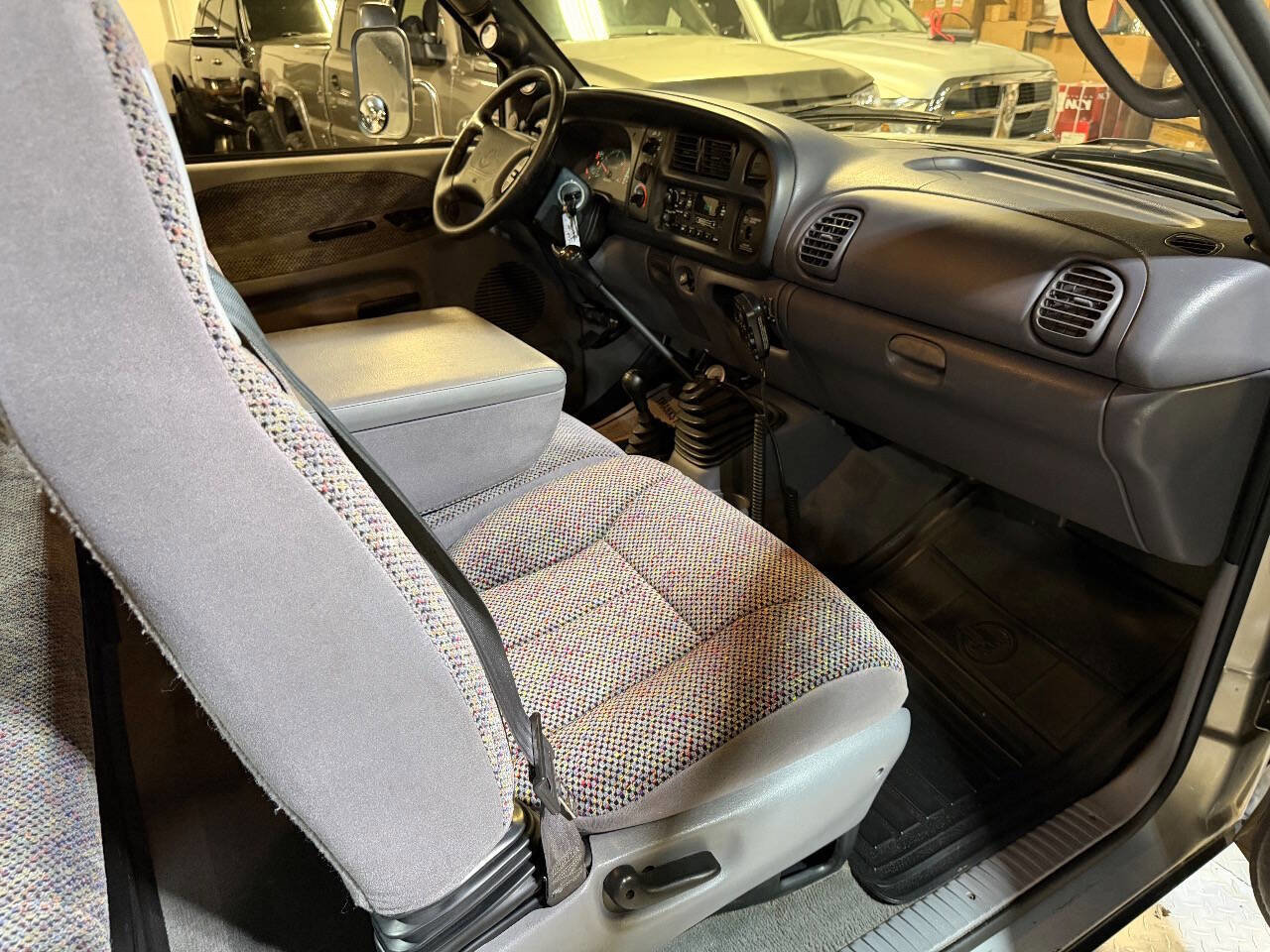 Used 1998 Dodge Ram 3500 Truck 4x4 Quad Cab image 10